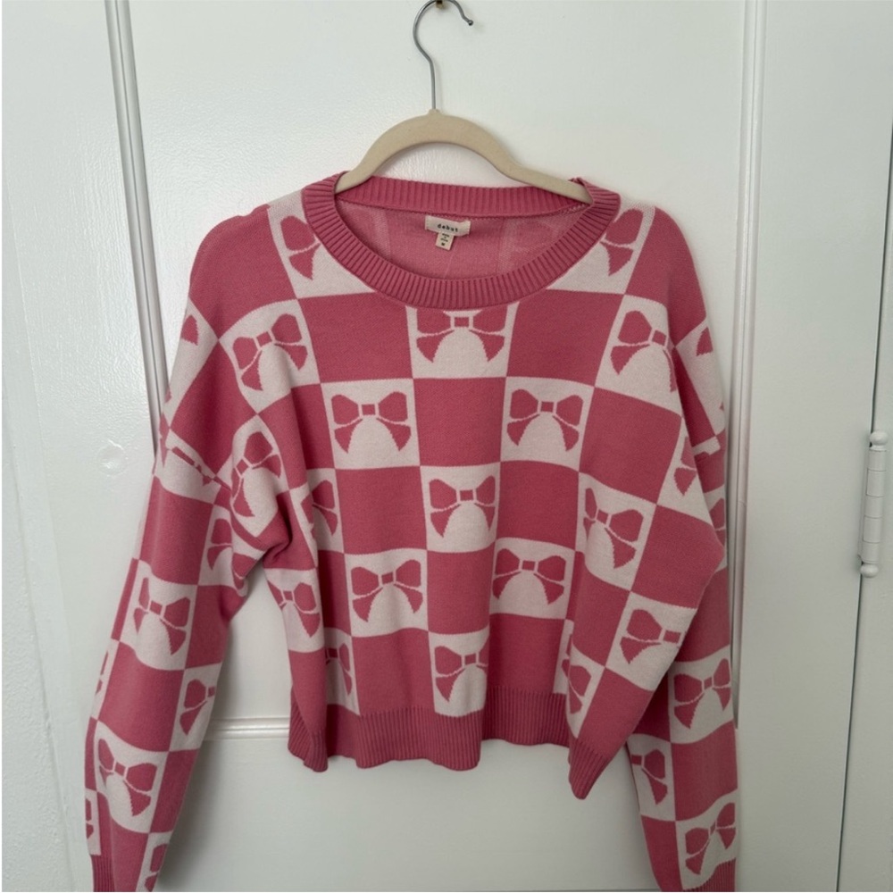 SOLD Coquette pink and white bow sweater